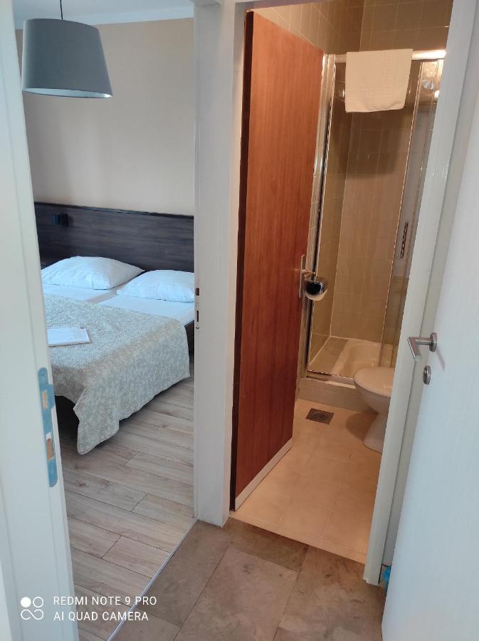 Apartments And Rooms Bozena Vodice Exterior photo