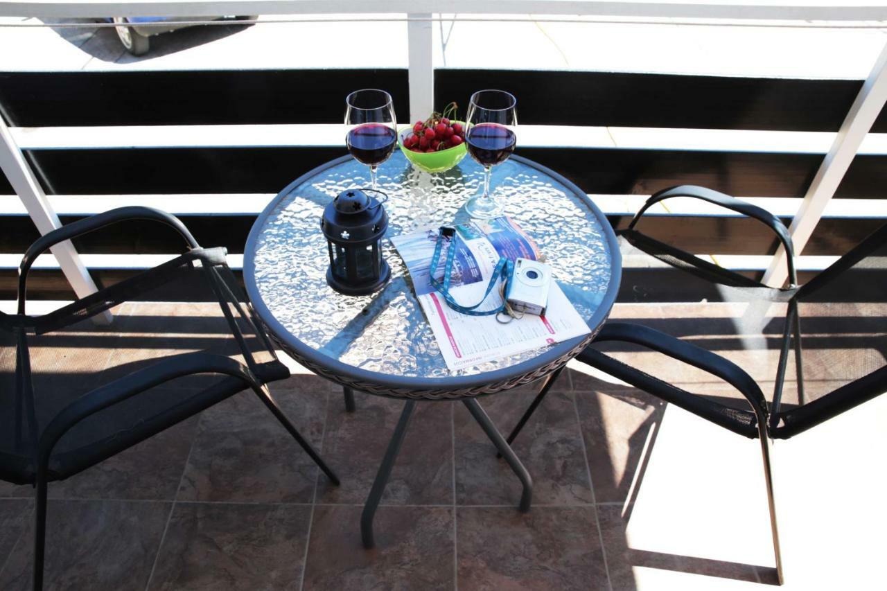 Apartments And Rooms Bozena Vodice Exterior photo